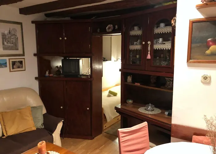 Andrea Center 아파트 *